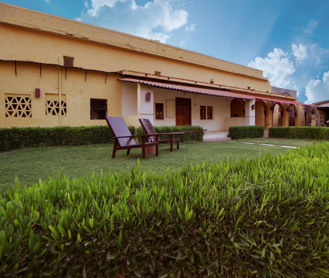 Jawai Castle Resort - A Heritage Hotel In Jawai Leopard Reserve Bisalpur Экстерьер фото